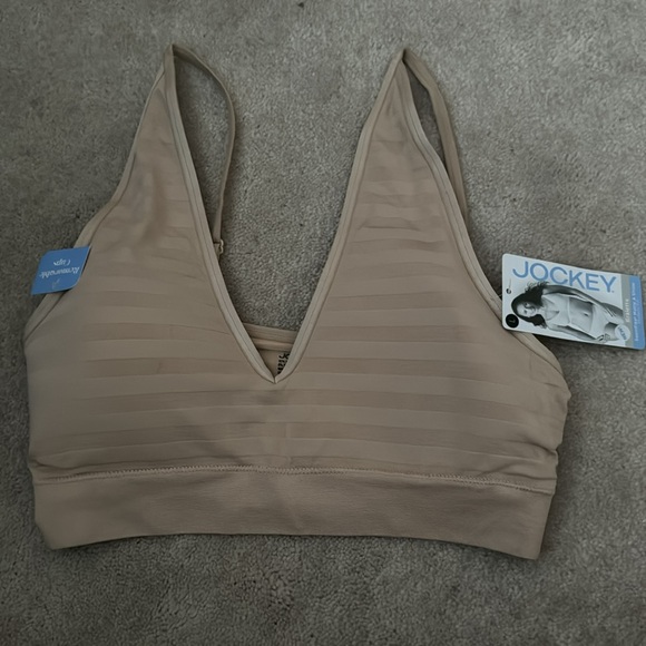 Jockey sports bras - Picture 5 of 16